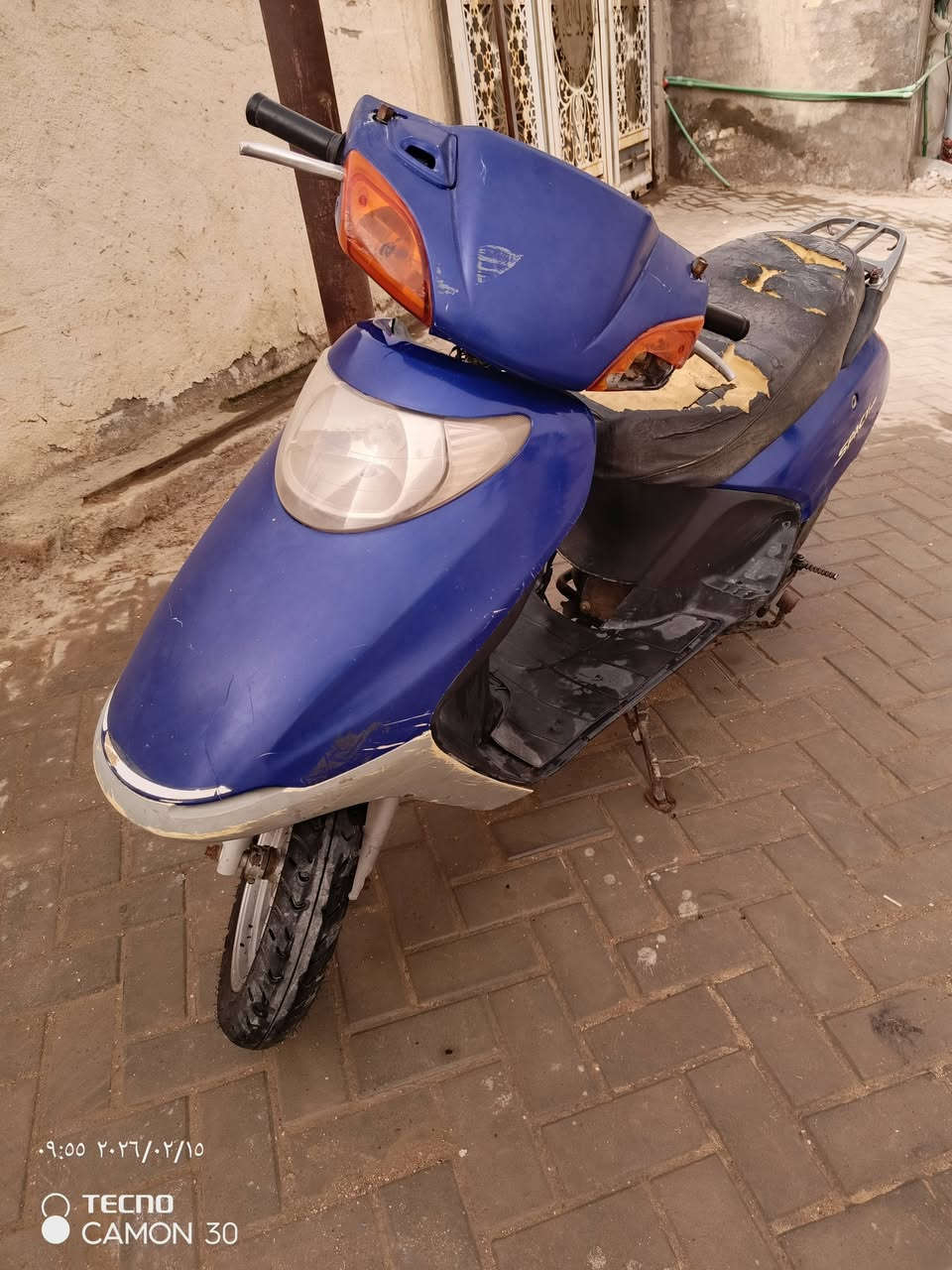 دراجه سبيسي 100 نضيفه مبدل بوشه وبستم دراجه شغاله مابيه أي شي للستفسار ***********
