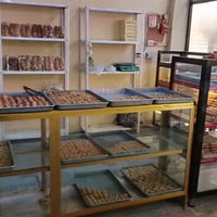 مطلوب عامل • معمل معجنات