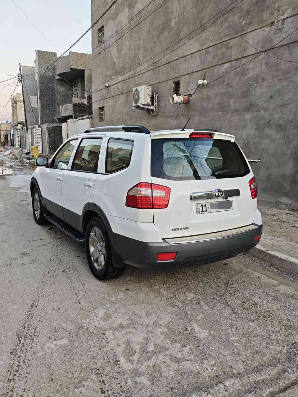 السلام عليكم موهافي بيع او مراوس مع جارجر او اوباما
للبيع موهافي جديده  موديل 2015 
مكفوله من الحادث و الضربه والصبغ والتبديل ،صدر امامي خلفي جديد ،مواصفات فتحه تحكمات كشنات جلد باب خلفي شفط شاشه كبيره اندرويد اوتو وكار بلي ،محرك 3800 سته سلندر مكينه بدون بخار او صرف سعر 175 وبيها مجال للشراي مكاني بغداد رقم بغداد بأسمي هزه وسنويه جديده رقمي 
***********
