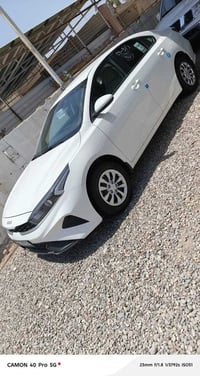 كيه سيراتو موديل  2024 خليجي  المواصفات محرك 1600  قطعتين تبريد  يعني ...