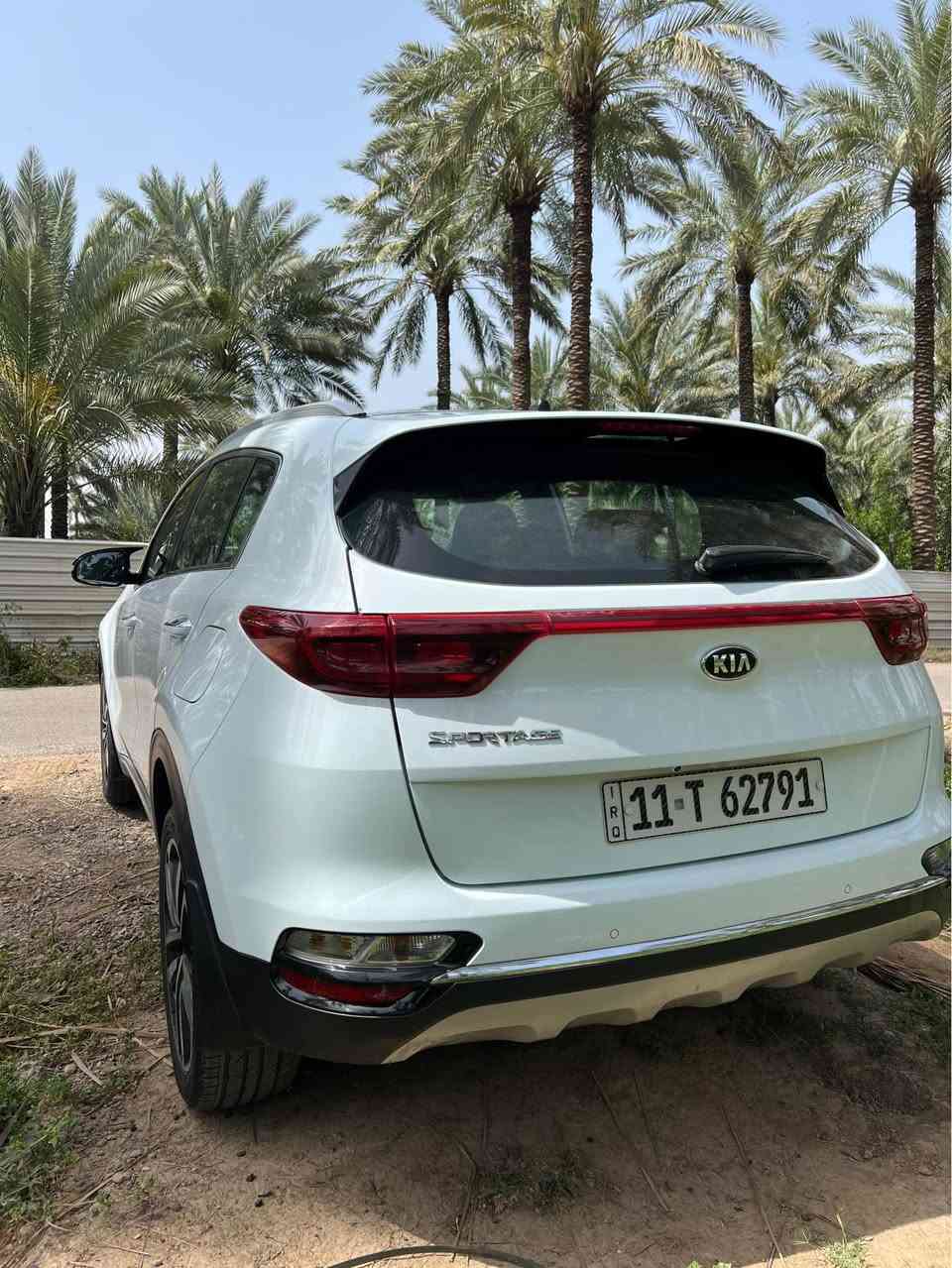 سلام عليكم 
كيا سبورتج 2019 خليجي مكفوله كفاله عامه بيها فقط بارد سياره جاهزة ماشيه (123) خير من الله كير محرك كفاله 
الموصفات:
فول عدا الفتحه 
3 بصمات ابواب ثنين وبصمة تشغيل
حساسات امامي خلفي
كامره + شاشه
مانع انزلاق
مثبت سرعه
3 وضعيات قياده 
هاند بريك بصمه
سياره جاهزه خير من الله 

السعر 195$ وبيها مجال بسيط

مكاني بغداد المشاهدة 
***********
*********** بغداد, العراق

