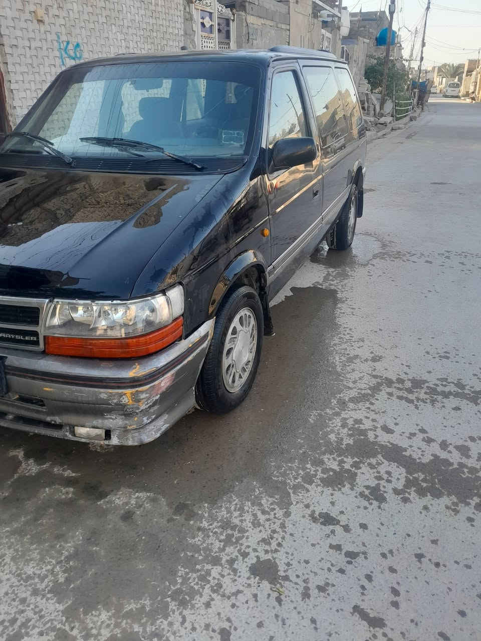 دوج  للبيع كير محرك بلادي  جدد حاويه رقم ديالى سنويه ساقطه تحويل مباشر داخله نضيف جدا سياره صبغه مال الشركه وبدون ضربه تبريد قطعه وحده شغال مكانه بغداد ***********سعره ٣٥ ورقه تحياتي
