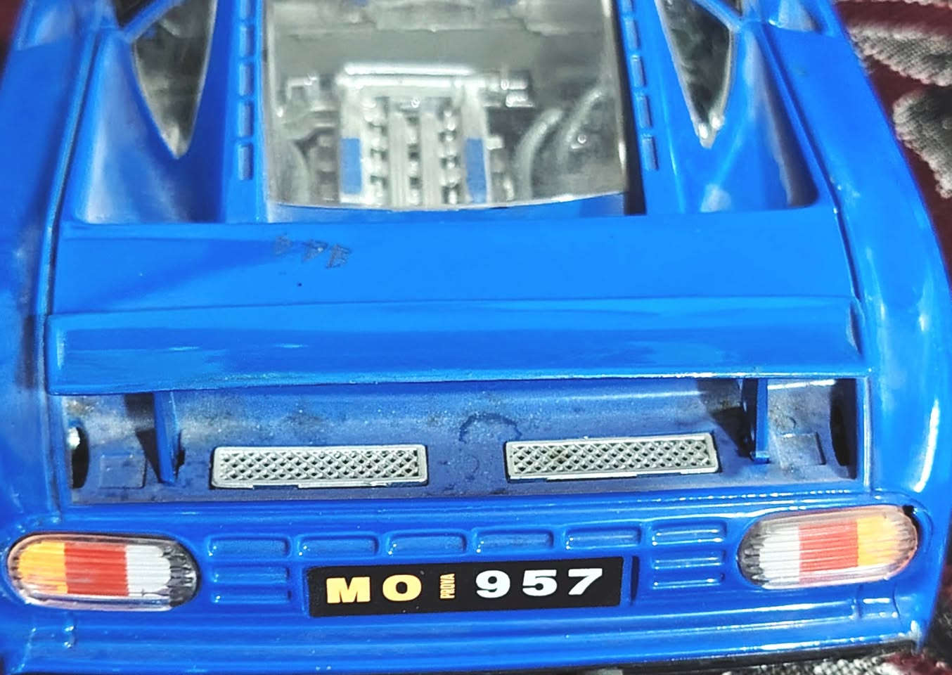 سيارة حديد  صنع ايطالي 
طول 23سم 
20الف


**إذا كنت صاحب هذا الإعلان وتريد حذفه لأي سبب، رجاءا أرسل رسالة إلى الدعم الفني**