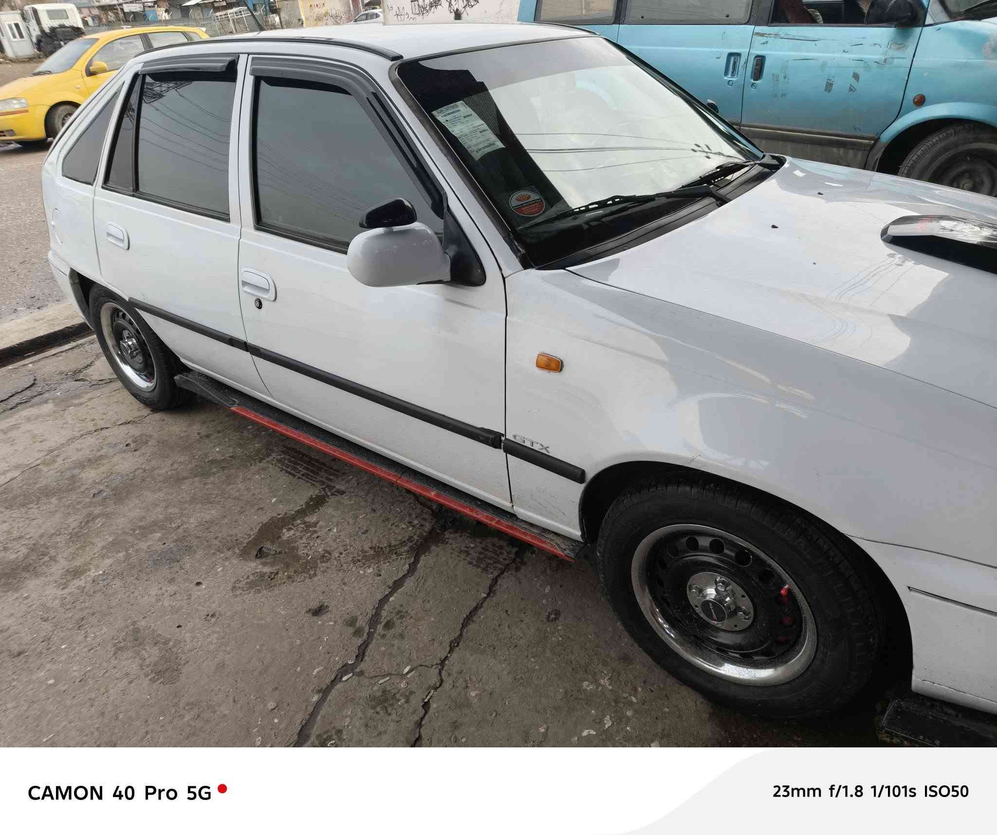 دايو سلو موديل 1996
نينوئ مشروع وطني سياره جديده تدفئة تبريد ثلج شغال 🌨كير ومحرك شرط سياره انضف من الصور منضومه زينول كامله سياره وضعيه شركه كاربون بنزين الشرعي اني شرعيها
السعر 38 وبي مجال عنوان الموصل 
***********
