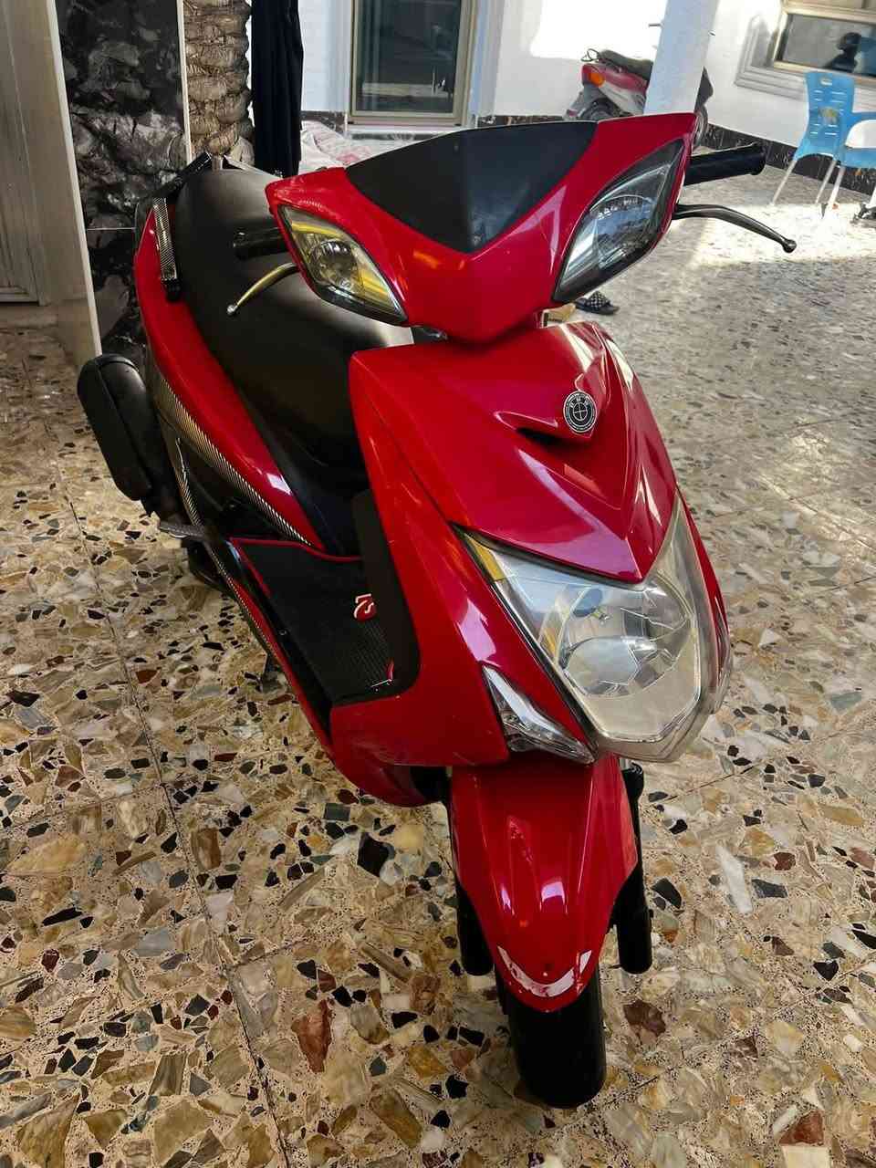 سكنس كوري
مفتوحة مرة سعر 400 وبيها مجال


**إذا كنت صاحب هذا الإعلان وتريد حذفه لأي سبب، رجاءا أرسل رسالة إلى الدعم الفني**