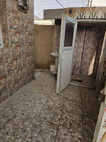 دار للايجار

المساحة ١٢٠م ركن على ساحة شارع ٨٠ خلف أسماك الشجيري يحتوي على غرفة،صالة،كليدور،صحيات داخلية وخارجية ،بيتون كبيرة 

قيمة الايجار ٣٠٠ قفل

للاستفسار:***********
***********

مكتب الزركاني للعقار 
شارع ٨٠ قرب القبة الذهبية
بيع_شراء_تعقيب
