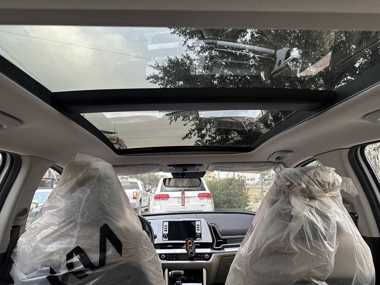 سبورتج 2025 خليجي فول الفول ماشيه 19 الف بااسمي رقم بغداد حلو رقمه اخذته زيرو عل ايدي بدون قطره صبغ صار بيه حالوب قليل وسويته PDR مامبين بل عين بس بل سونار عنوان البنوك والسعر 22500  رقم التلفون ***********
