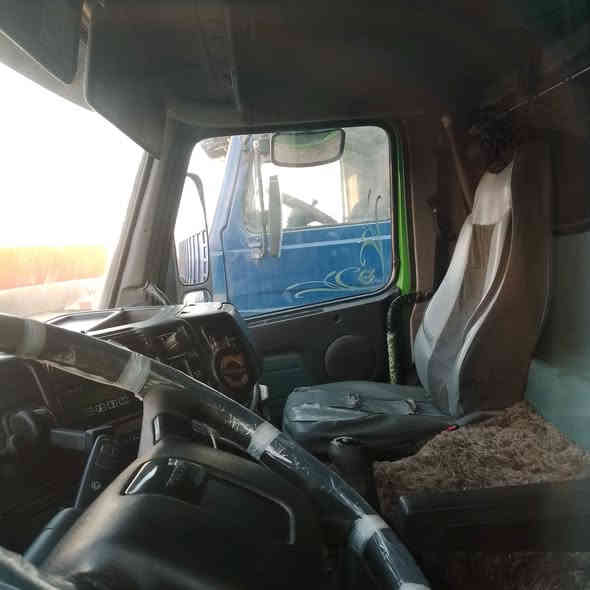 فالفوللبيع بس راس fm12سنويه تنكر دبل تايه شيعار موديل 2000 كله بشرط للتواصل ***********
