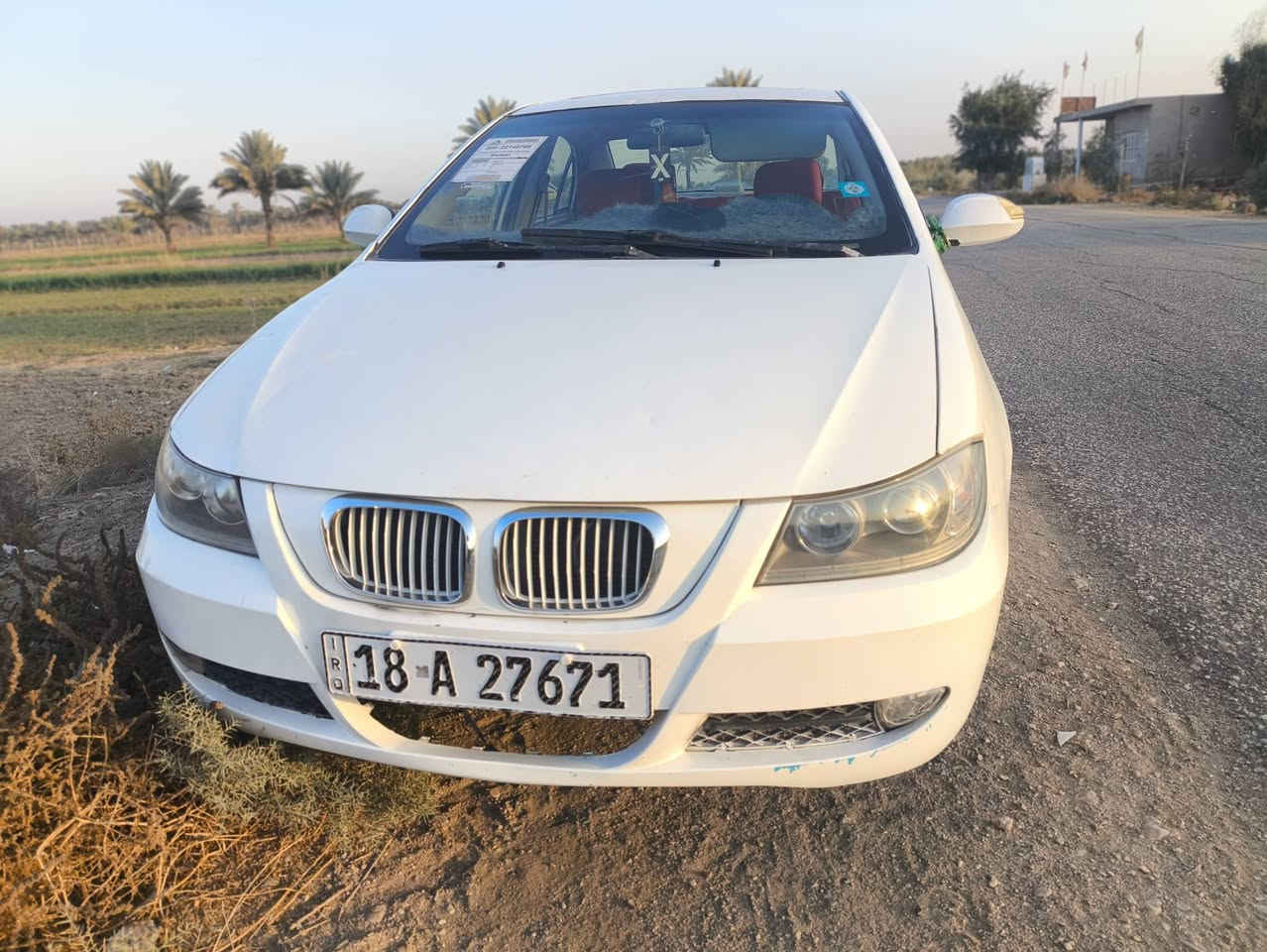 ليفان 620للبيع 
مديل 2012
حادثه جاملغ ايمن مرجع عل بارد 
هزه جديده بعده ما صاقطه 
كير مكينه خير من الله لا تبخير لا تنقيص 
كهربائيات كله شغاله  حداديه جديده 
السعر 55وبيه مجال 
مكانه بابل ابي غرق 
***********
متواجد عل فيس واتساب
