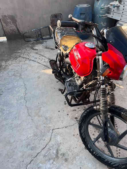 درجه للبيع كي وي  السعر 750.000  بيه مجال قليل رقم الهاتف ; ***********
