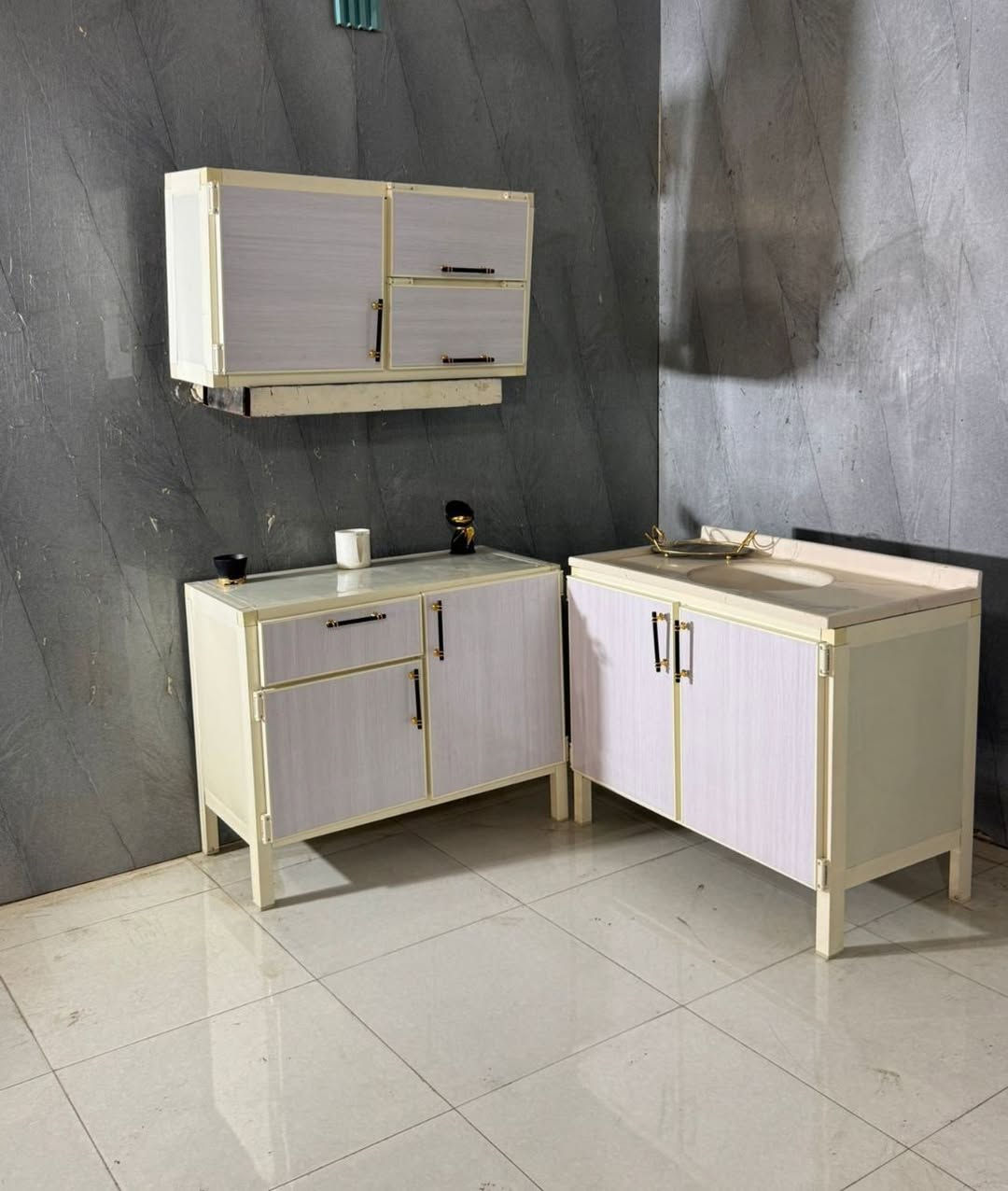 كاونتر ٣ قطع قياس متر السنك مرمر 
السعر 180 الف 🫶

التوصيل 🚚🚚🚚
داخل بغداد مجاني.. اطراف بغداد (15) الف 
واسط// (25) الف 
-بدره - %جصان %-الحي %-الموفقيه -ناحيةالدجيلي %-اطراف واسط (50) الف
ديالى //- بعقوبه %- الخالص 25 %
الأبعد 50 الف 
كربلاء المقدسة بابل نجف الاشرف الديوانيه (25)
السماوه الناصرية ميسان البصره 35.


**إذا كنت صاحب هذا الإعلان وتريد حذفه لأي سبب، رجاءا أرسل رسالة إلى الدعم الفني**