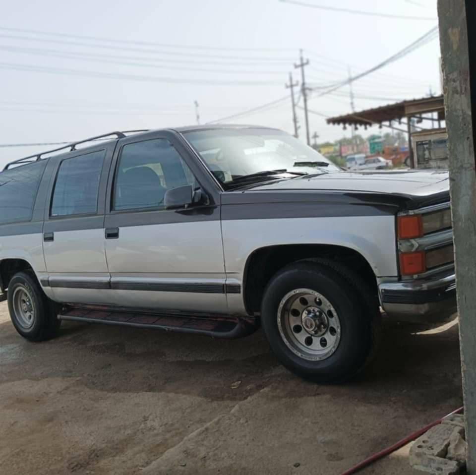 السلام عليكم تاهو بهبهان بلاديه بدون صبغ موديل 93 جاهزه كير محرك شرط بطناش حداديه تايرات جديده رقم كربلاء الماني شرط مداور ثاني يوم تبريد شغال كهربائيات شغاله سعر 45 قفل مكاني حله الابراهيميه (((اخوان فقط بيع بدون مراوس))) 

***********
