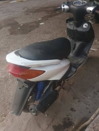 سكنس شغاله سلف وهندر سعر  ٤٠٠ مجفته  جديد  رقم الهاتف ٠٧٧٠٨٤٠٩٣٢٥