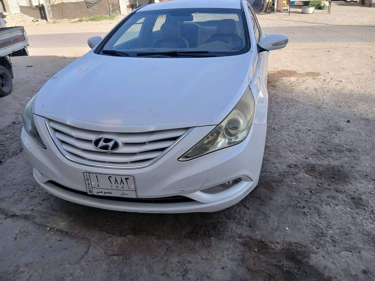 سلام عليكم  سوناتا  ٢٠١١ خليجي  محرك ٢٠٠ مابيه ضربه بس بارد مبين بل باب مكينه حداديه جديده تبريد شغال  سياره ماعيزه برغي سنويه ٢٠٢٦ بسمي اني مالك رقم بابل  مكان سياره بابل سعر ١٢٧ وبيه مجال اتصال ***********
