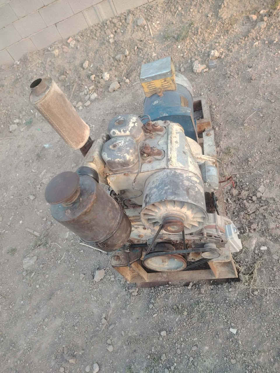 سلام عليكم لبيع مولد دويز 2 بستم ألماني ابو صاروخ حجم 912   رأس رأس توليد 12 كيفي سنكل   شغال جاهز لاصرف ولاتبخير مكاني بغداد ابو غريب سعر 13ونص تصال ***********
