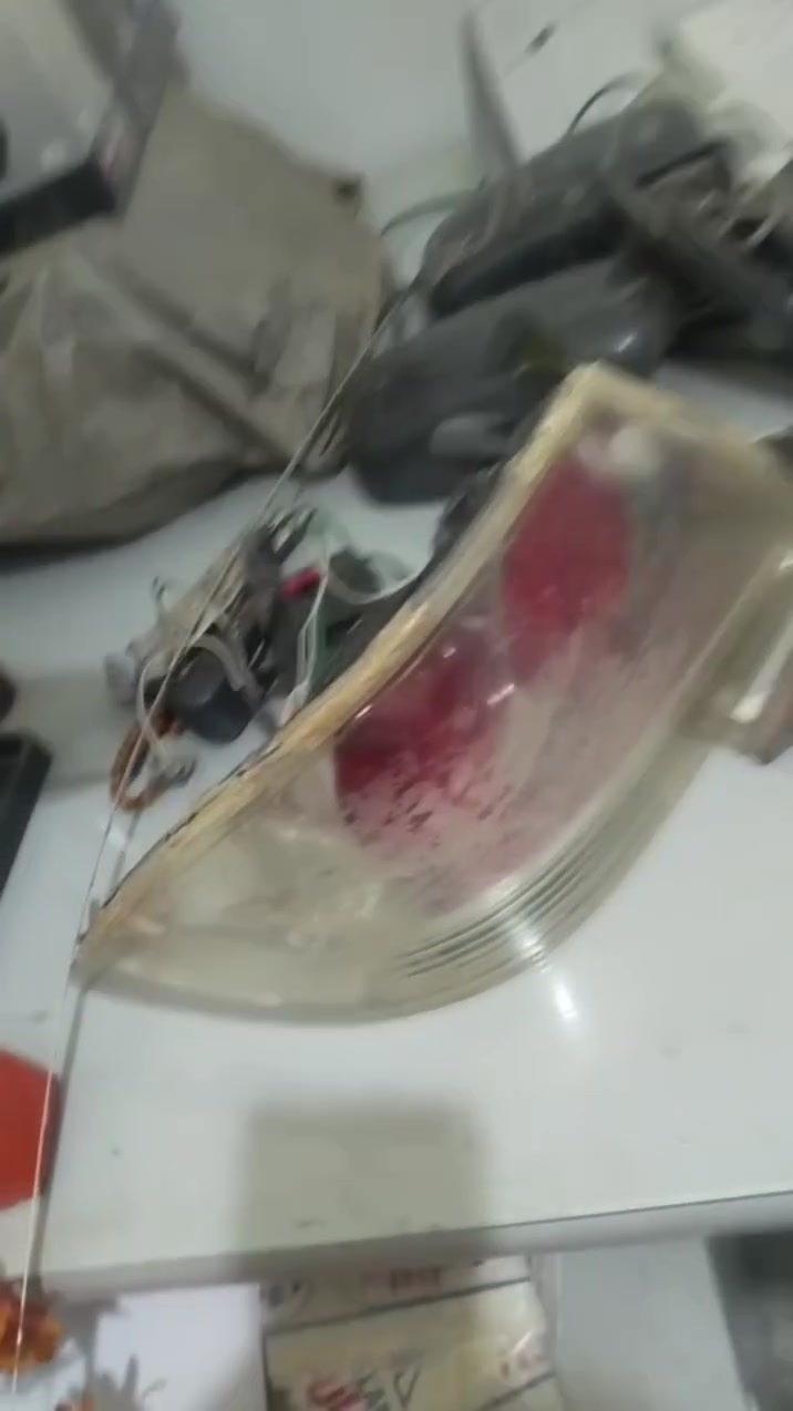 فاونيس لانسر بومه للبيع بتعت عربيه اصليه شغاله مفهاش اي حاجه نهأي مريات عربيه اصليه محتاجه قواعد فقط فاونس شرخ بيسط خالص من جنب في باغه فقط مريات بي فاونيس عاملين 1850 لعدم وجود عربيه عدم احتياجهم مكان حلميه الزيتون القاهره تواصل 01551811463


**إذا كنت صاحب هذا الإعلان وتريد حذفه لأي سبب، رجاءا أرسل رسالة إلى الدعم الفني**