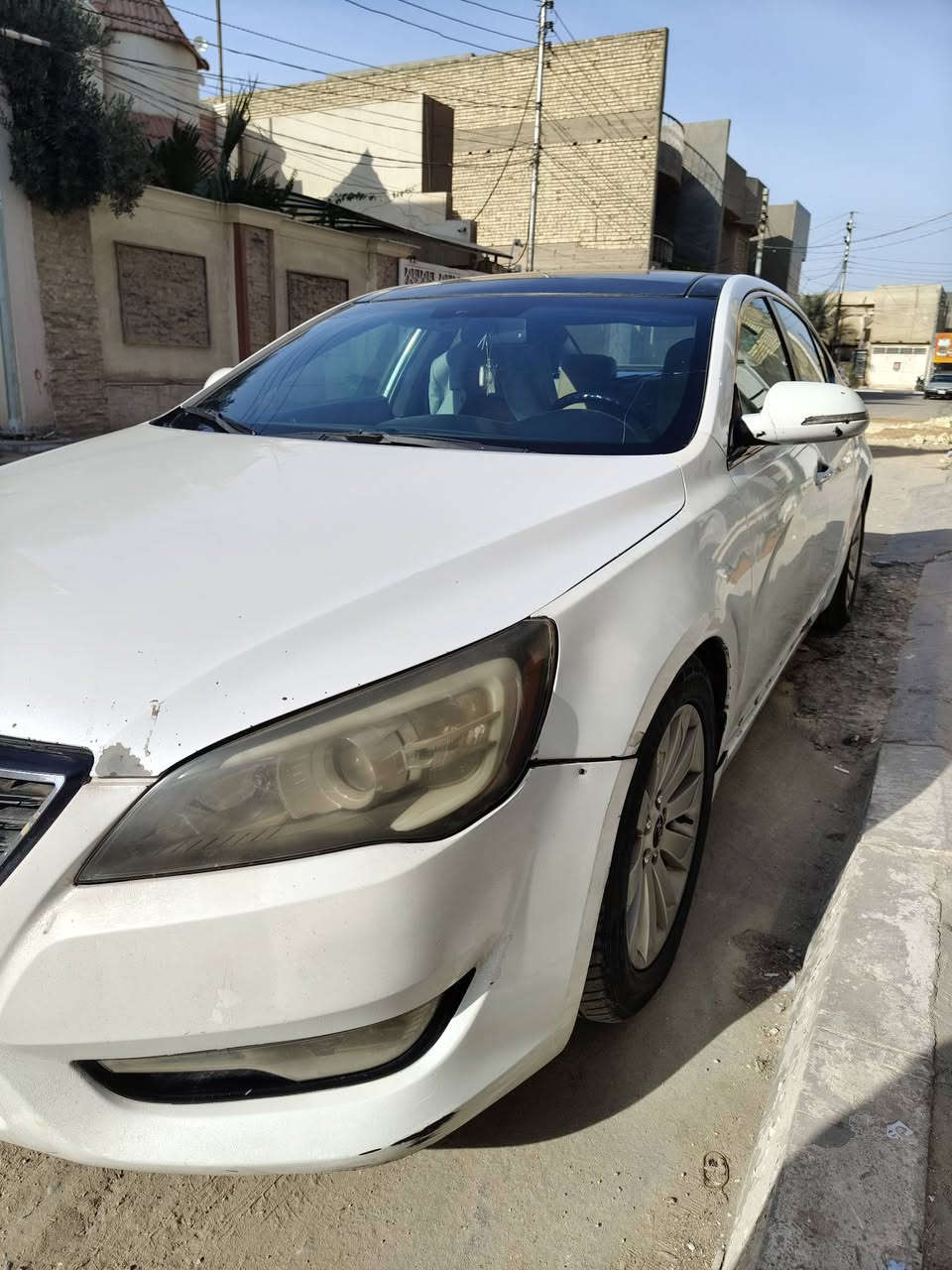 للبيع كيا كادينزا 2011 خليجي
فول مواصفات ملكيه 1/1
محرك:3500
رقم بغداد 
بيه 3قطع صبغ جاملغ وباب صفحه السائق 
جاملغ عكس جهة سائق 
مواصفات سياره معروف 
السعر:108ورقه وبيه مجال حك جيه 
مكان سياره كربلاء 
***********
