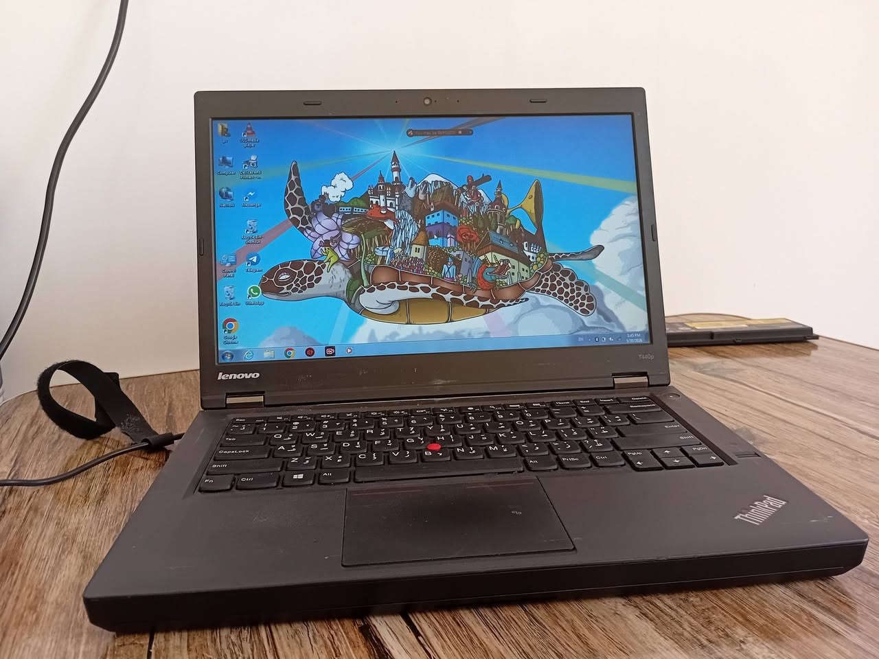 للبيع.لينوفا جيل  رابع. T440
السعر ١٣٠ الف مع  جنطه وشاحنه وماوس توصيل لكل المحافظات  كور٥ 
رام ٤ 
هارد ٣٢٠ كيكا كبيورد عربي انكليزي ضوئي 
حجم ١٤ انج  يحتوي عل جميع المنافذ مع منفذ سيدي 
 الاستفسار اكثر مراسله الصفحه او الاتصال عل الرقم 0781826839


**إذا كنت صاحب هذا الإعلان وتريد حذفه لأي سبب، رجاءا أرسل رسالة إلى الدعم الفني**