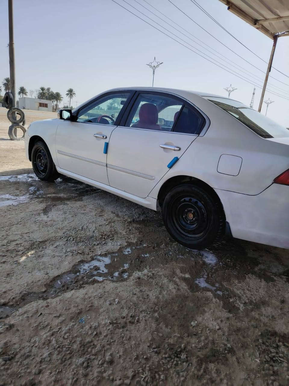 السلام عليكم ابتيمه البيع مديل 10 مكينه 2400دوش مكفوله من ضربه بيه قطع صبغ ابيع حزام  
سياره خير من الله رقم دولي تريد وكاله تريد مداور 
مكينه وكير وتبريد وتخم تاير كله جديد 
السعر 95وبيه مجال  
دوانيه قضاء السدير  
***********
