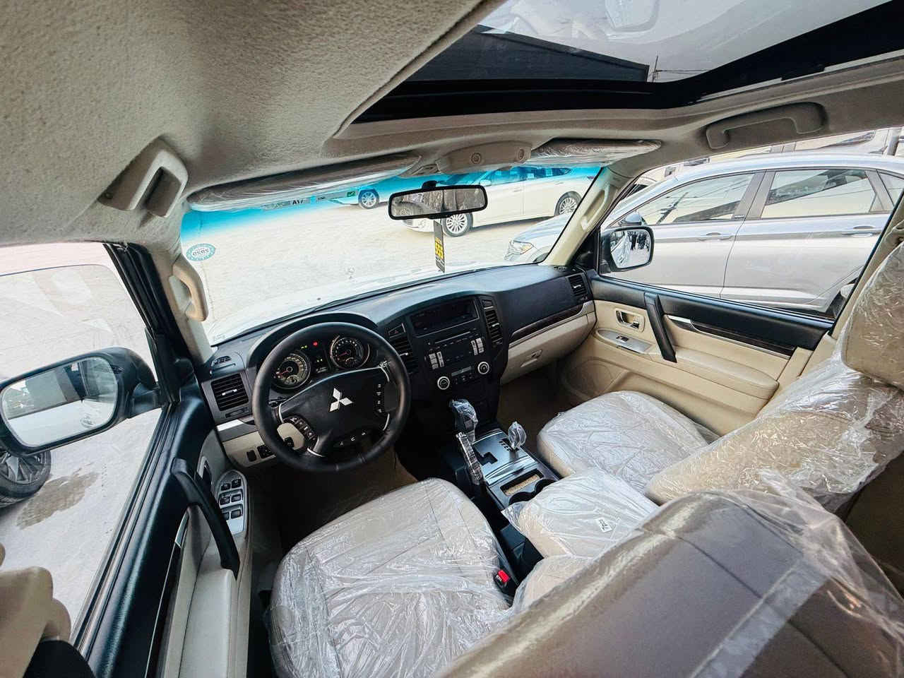 : موديل ٢٠١٠
: مواسفات فول حبتور
: تخم تاير جديد
: سنوي بسمي جديد
: سياره حيل نضيف
: ٢قتعه مسبوغ
: لا حادس
: محرك ٣٥٠٠
: بجم مبدل ٢٠١٥
[: سعر ١٣٥ وه رقه
: الف مابي مصرف
: گير و محرك مكفول
: محرك مفتوح تشفيت جديد غراز شه ريكه
رقم الهاتف ***********
مکان السیاره سلمانیه
