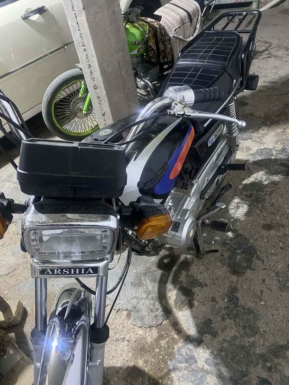 درجة نامة مديل 23 معمرة 25 دراجة مكفولة أوراق كاملة سعر550 وبهة مجال العنوان واسط العز
 يزية رقم ***********
