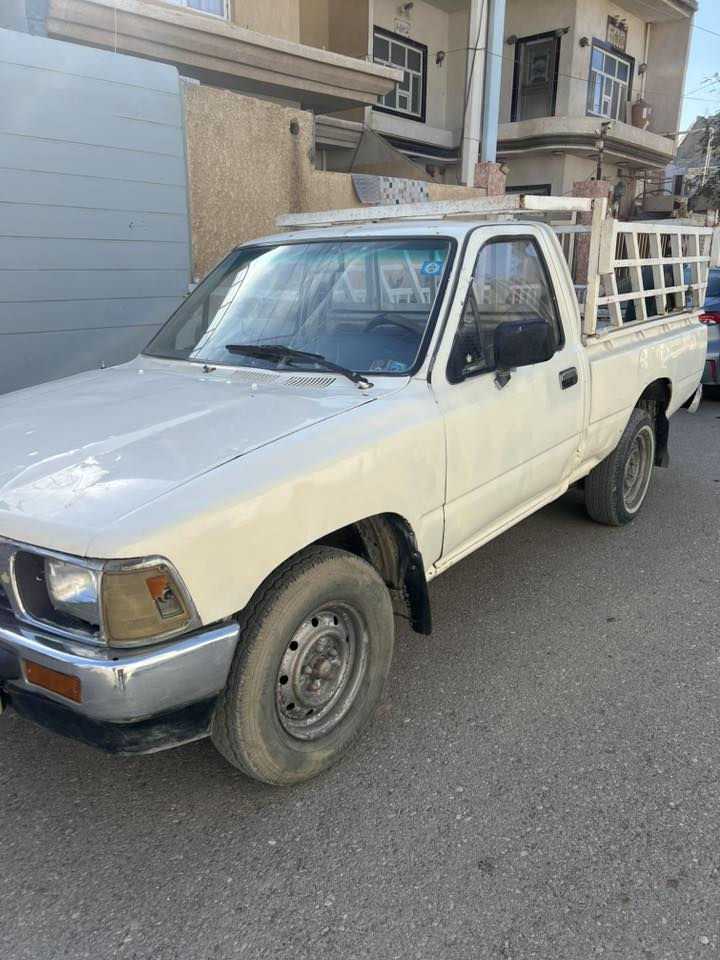 اللهم صلي على محمد وال محمد
تيوتا بيكم موديل ٩٠ للبيع سيارة جاهزه ونضيفه مكينه وكير وگشر كلة نضيف تخم تاير جديد دوشمة جديدة وباتري جديد السعر ٥٠ وبيها مجال للاستفسار ***********
