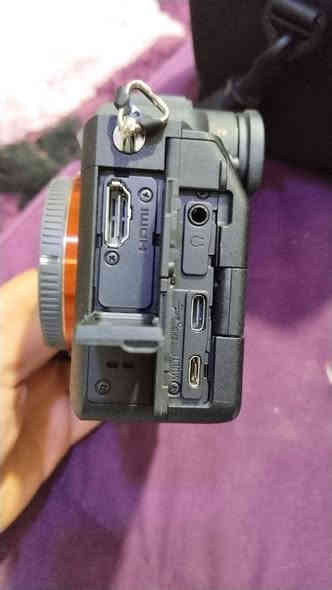 كامره سوني a7iv اخت الجديده شتر 400 صوره فقط
السعر مليونين وربع 
عدسة 70-24 سكما الاصدار الثاني أيضا كلش نظيفة مع الجنطة والقبغ والهود السعر مليون مليون و100 
مكاني بغداد حي الجهاد 
***********
