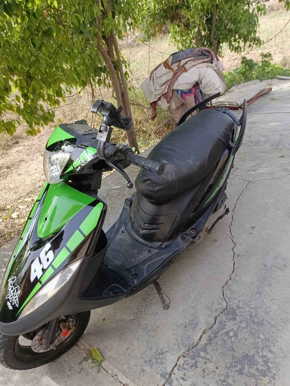 سلام عليكم ماكس عدله ياباني مكفوله كفاله عامه دراجه جديده رمبه محرك جديد ما مفتوح جديد كهربائيات شركه اشاير لايت زنون اصلي دراجه جديده مكان بغداد المدائن اتصل وبيك خير وتدلل***********
