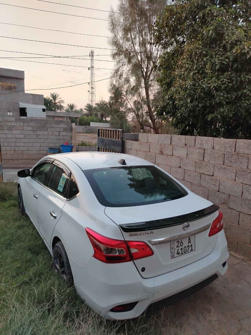نيسان سنترا 2018 محرك 1800 وكير اوتماتيك تدفئه تبريد وكير ومكينه وتخم تاير السياره كفاله ماعدا البنيد مصبوغ فقط والباقي رصعات بسيطه السونار مرفق معا الصور رقم صلاح الدين انكليزي الجديد السعر 115 وبيها مجال أتصل وتدلل أني مكلف بلنشر ***********
