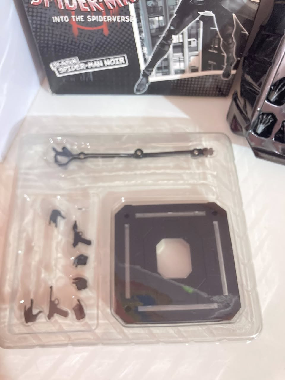 مجسم شخصية سبايدر مان نوار  جديد غير مستخدم مع ملحقات كاملة 

السعر 25 

متوفر توصيل لكل المحافظات


**إذا كنت صاحب هذا الإعلان وتريد حذفه لأي سبب، رجاءا أرسل رسالة إلى الدعم الفني**