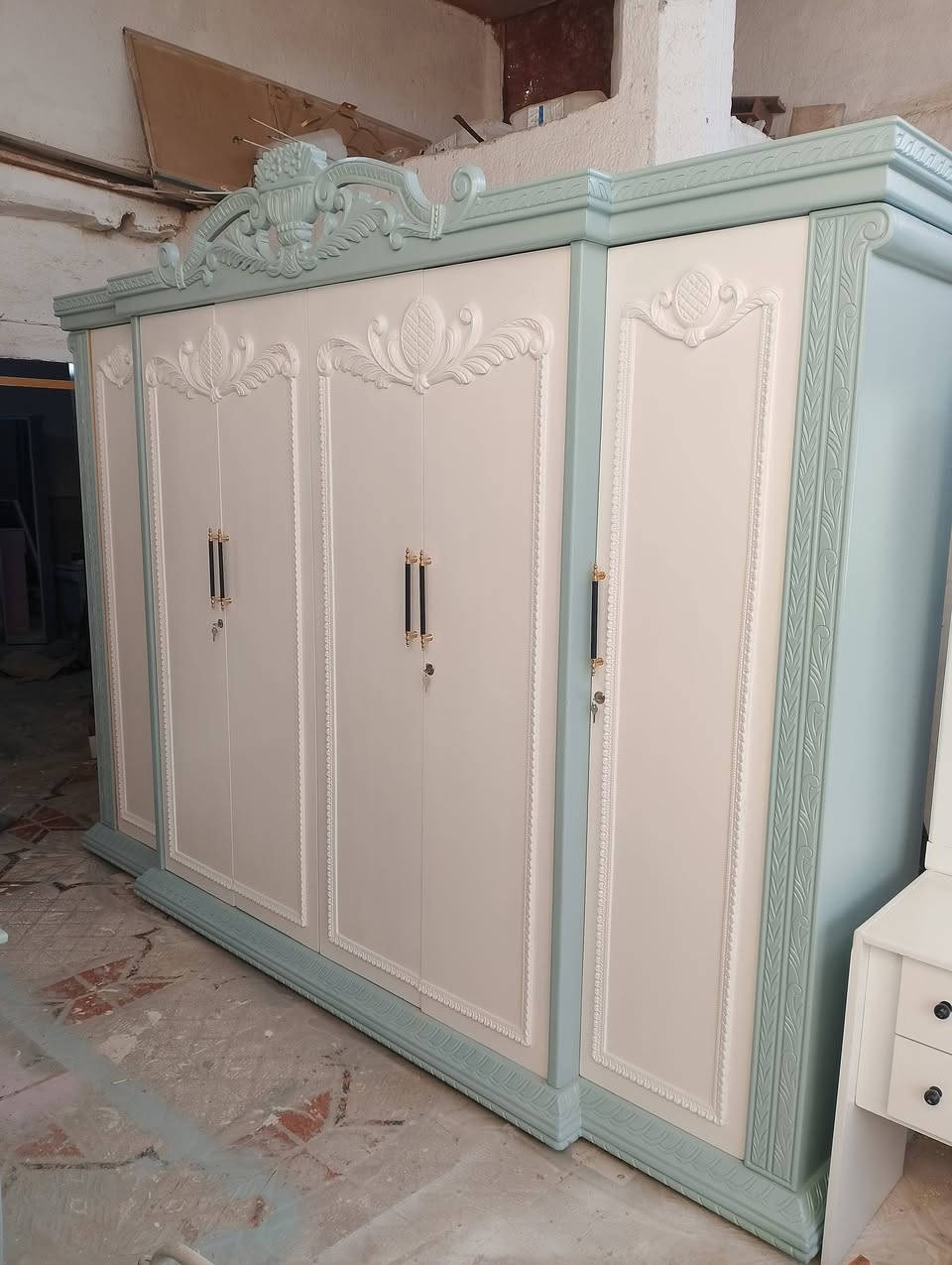 معرض سليم
غرفة نوم  كويتيه إيطالية مستخدمه شرط النظافه والمتانه

وشرط كويتي إيطالي مو تركي ولا ماليزي 

كنتور 3 متر 6 باب 

ميز مرتين

كومديات 2 

سرير 

زاويه 

السعر مليون و150 ألف شامل الشد والتوصيل داخل 

ذي قار حصرا واذا بس بيع مليون قفلها عنوان داخل 

المنشور ***********
