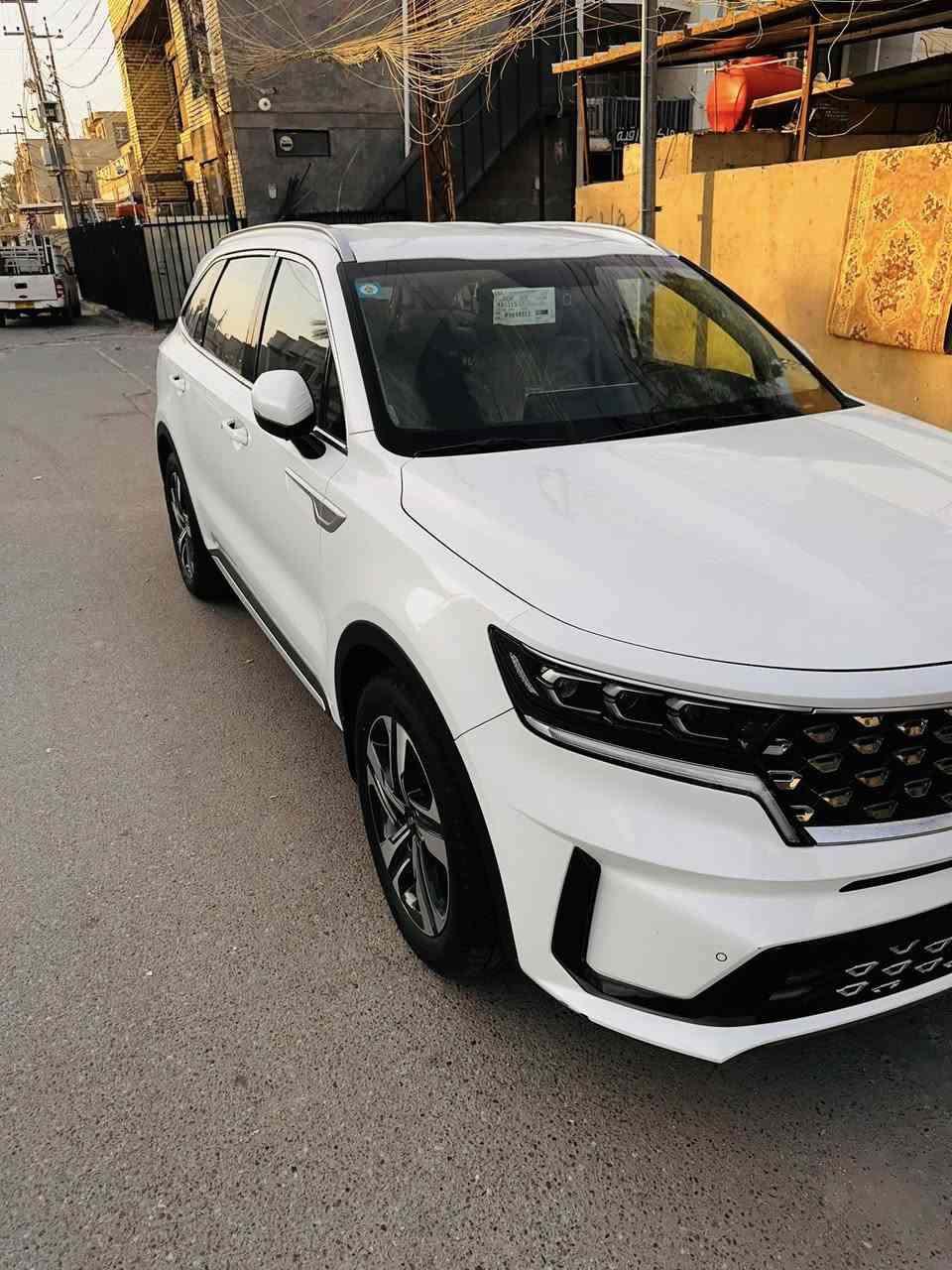 السلام عليكم
كيا سورنتو موديل2021 خليجي بوضع الوكالة
السيارة ماشيه 36 الف كيلو متر حقيقي
السيارة خليجية جديدة لوك بيها فقط بارد كد شبر بلباب الخلفي والسيارة مكفولة كفاله عامة كير ومحرك وبعدها 
السعر 272 وبيها مجال جدا بسيط  

الرقم ***********
