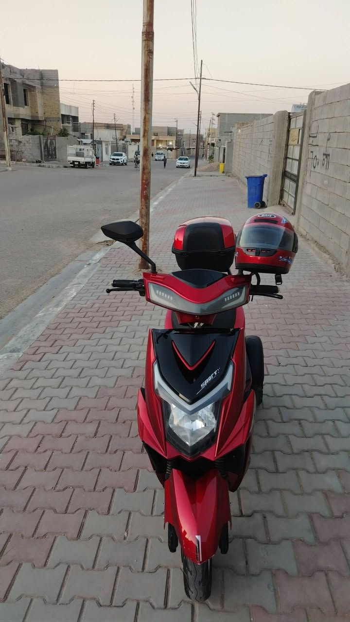 سلام عليكم  ماطور شحن للبيع ما مستخدم شي قليل مكان الموطور الخالديه السعر 800 بي مجال قليل ***********
