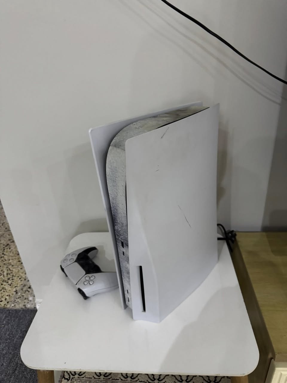 سلام عليكم بلي 5 فات وياهه غراضه اصليه لامفتوح ولامهكر اخو جديد سعر 550وبيه مجال موجود وتساب 
***********
