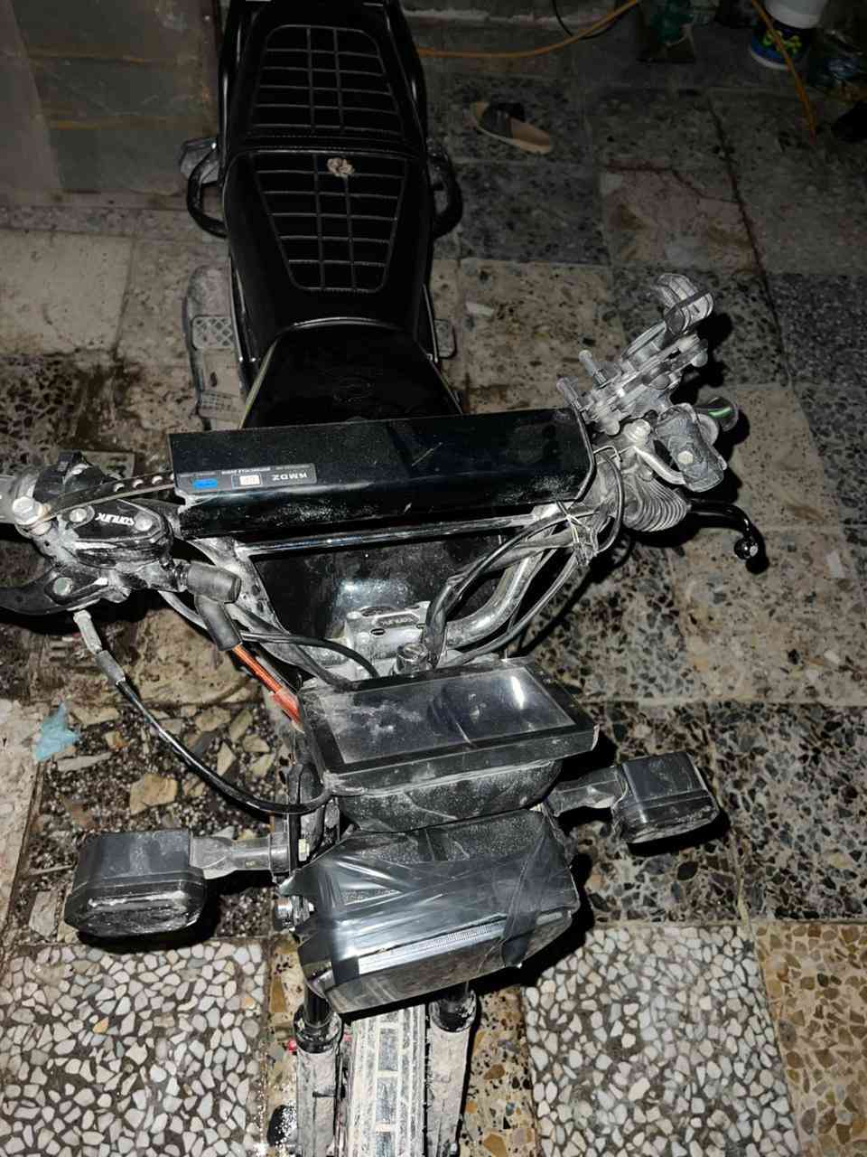 السلام عليكم دراجه سيفان ايراني 5 كير موديل 2025 دراجه ما نقصها شي بس الويل مالتها اعوج و الشاشه عاطله فقط مكينه مكفوله مكاني بغداد مدينة الصدر السعر 675 
***********
