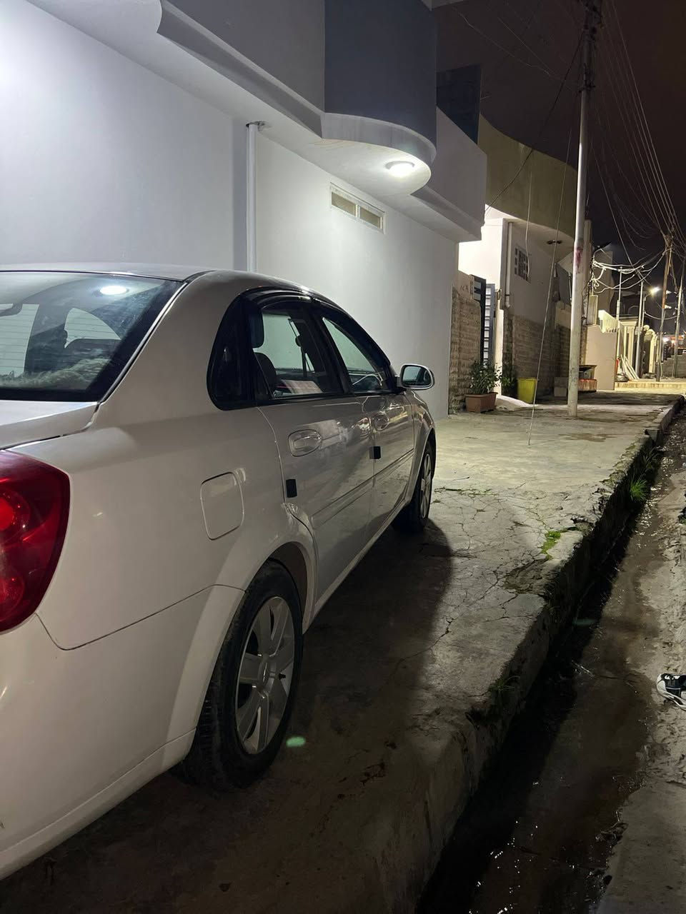 السلام عليكم اوبتر 2010 رقم أربيل تحويل ضرر جملغ الأمامي فقط محرك وكير شرط كير عادي السعر ٧٨ رقم الموبايل ***********
