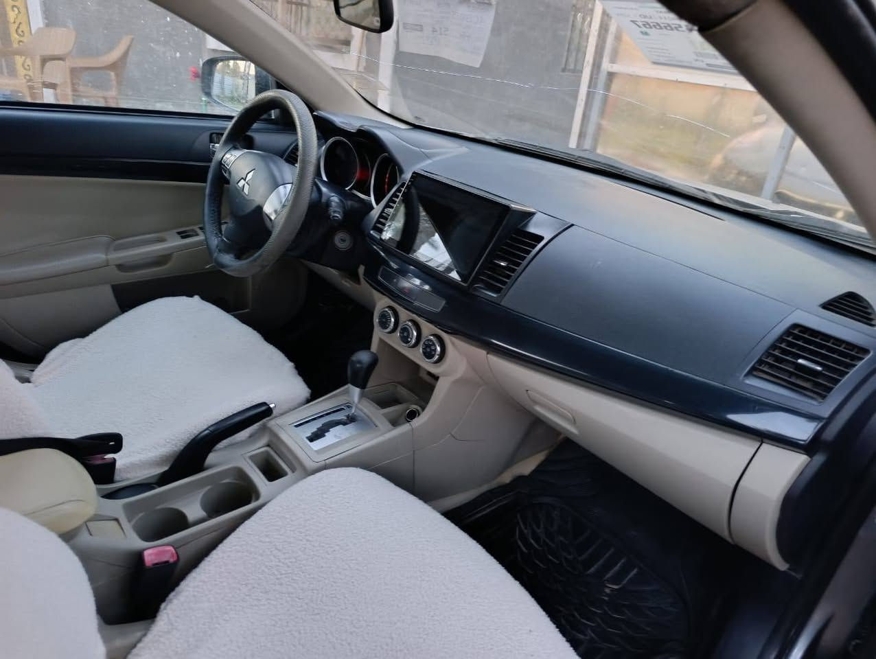 لانسر وارد خليجي ١٦٠٠ سياره كير مكينه حداديه كهربائيات كله جاهز ه شاشه كامره تبريد شغال سنويه ٢٨ بسمي هزه جديده بيه صبغ ثلاث قطع بدون اي دواخل السعر ٩٣ المكان بابل المحاويل رقم الهاتف ***********
