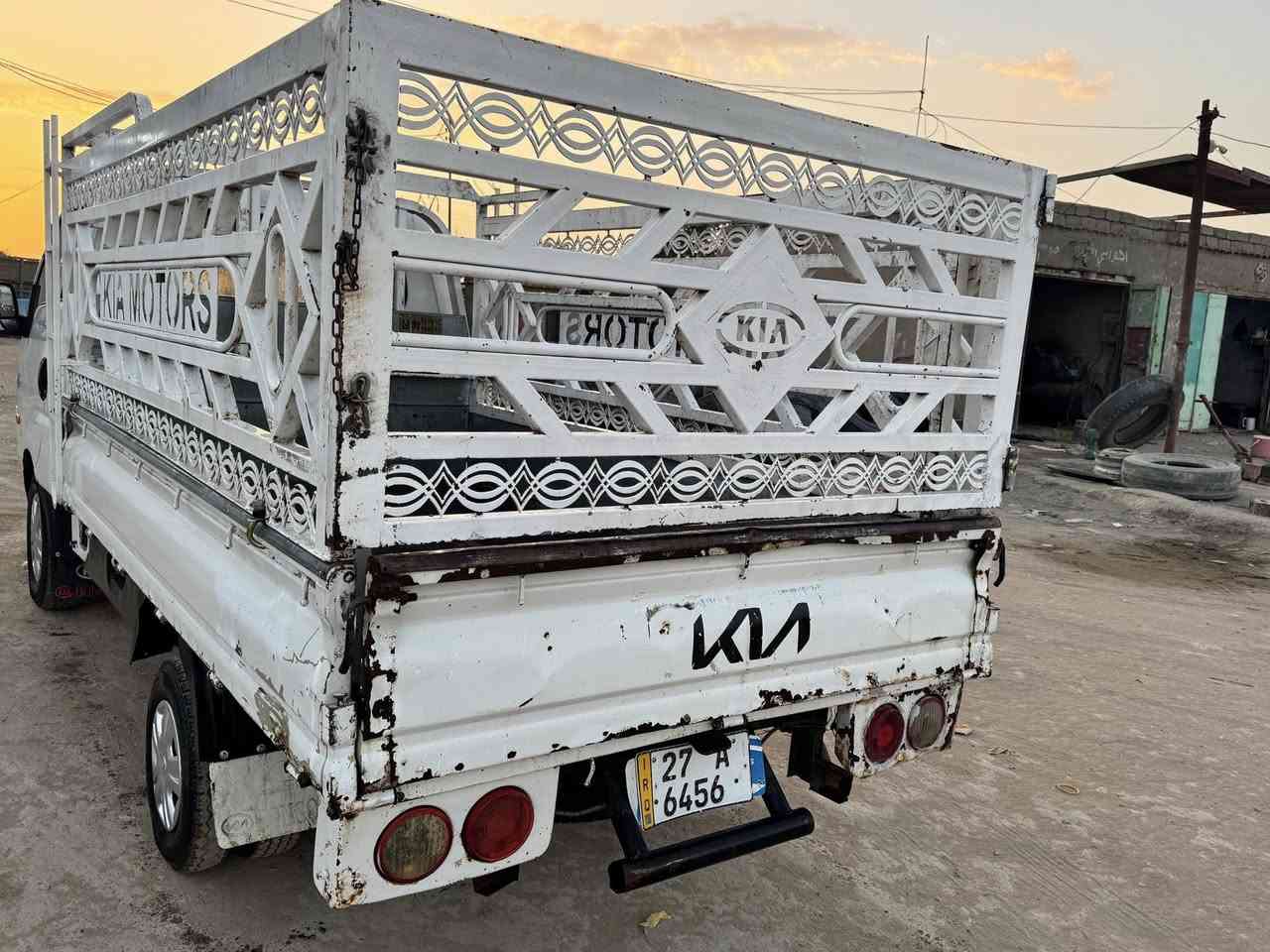 السلام عليكم 
كيا بنكو مسكر مكينه قبق ابيض مشترك 
موديل ٢٠٠٨ 
بم ميكانيك رقم ناصريه مداور ثاني يوم مكان السياره النجف الاشرف / خان النص 
السعر ٧٥ وبي مجال قليل جداً حك الجيه 
محرك شاصي گير اكسن مكفول والكشر مكفول من الضربه بس بي خياسات مثل ما موضح بل صور 
للتواصل ***********
