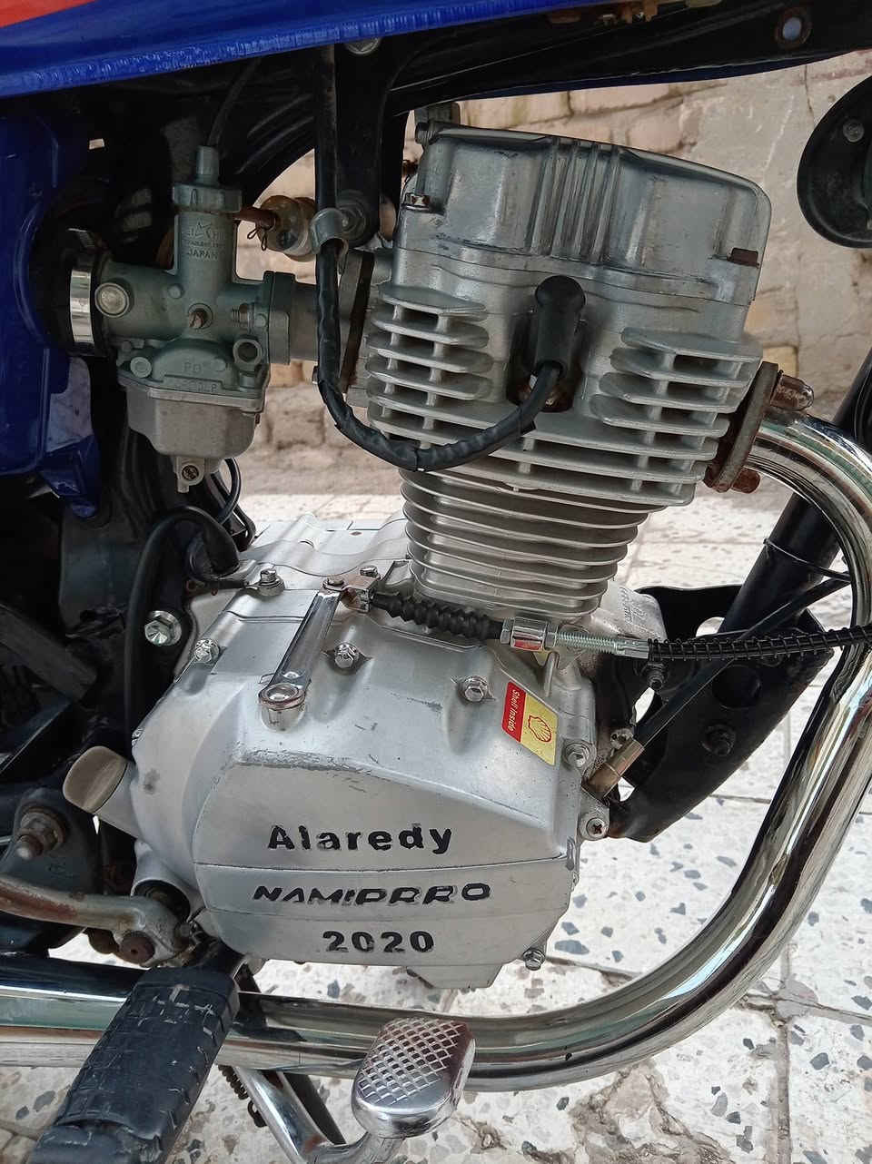 السلام عليكم نامه برو موديل 20 اوراق اصولي بيه خيط بخار كهربائيات كلهن شغالات السعر 750 وبيه مجال مكان واسط قضاء الحي رقم موبايل ***********
