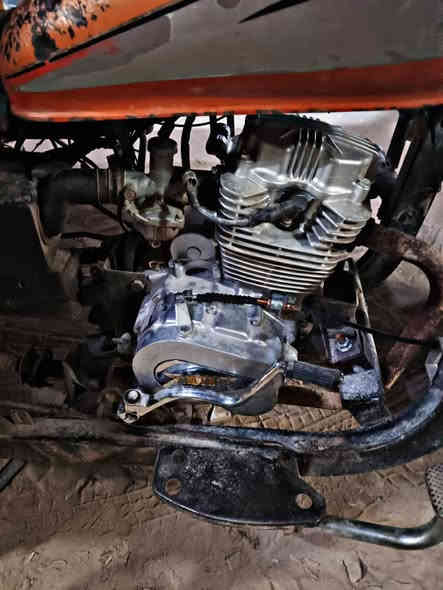 سلام عليكم ستوته ام تي ار موديل 2016 اوراق كامله مكينه كارتون استخدام شهر شرط الفحص شاصي قوي السعر مليون 200 وبيه مجال المكان ناصريه قرب جسر الحضارات الخاص مفتوح رقم الهاتف ***********
