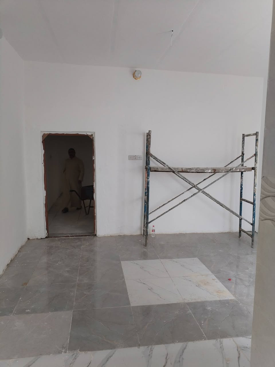 بيت البيع مساحه ٩٠ متر بنيان جديد خلف صناعه بشارع ابو قيصر 
الاستفسار ***********
