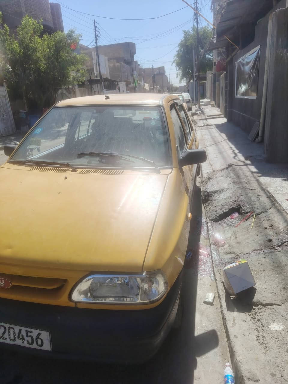 السلام عليكم سايبا١٥َكفوله من الظربه والصبغ بسمي المحرك بي بخار والتبريد كمبريسه عدا، طخه موضوحه بل الباب الخلفي َمكاني الشعب ستفسار عل الرقم ***********شواصي َكفوله
