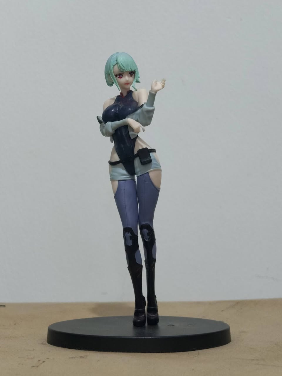 للبيع
Cyberpunk:Lucyna Kushinada
السعر:13الف وبي مجال
ويوجد توصيل لكافة محافظات العراق 
***********
