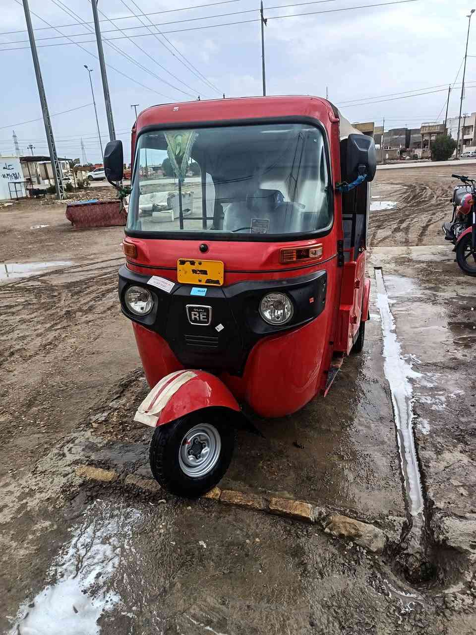 سلام عليكم تكتك للبيع مكفوله كافاله عامه 23 ***********
