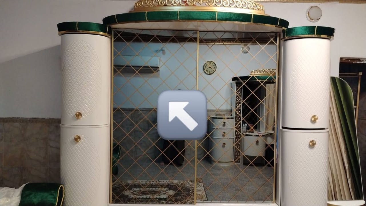 غرفة نوم للبيع كامله مثل ما موضح بل صور 
مكلف بل نشر مكان الغرفة بلد -يثرب  للاستفسار الاتصال على ***********
