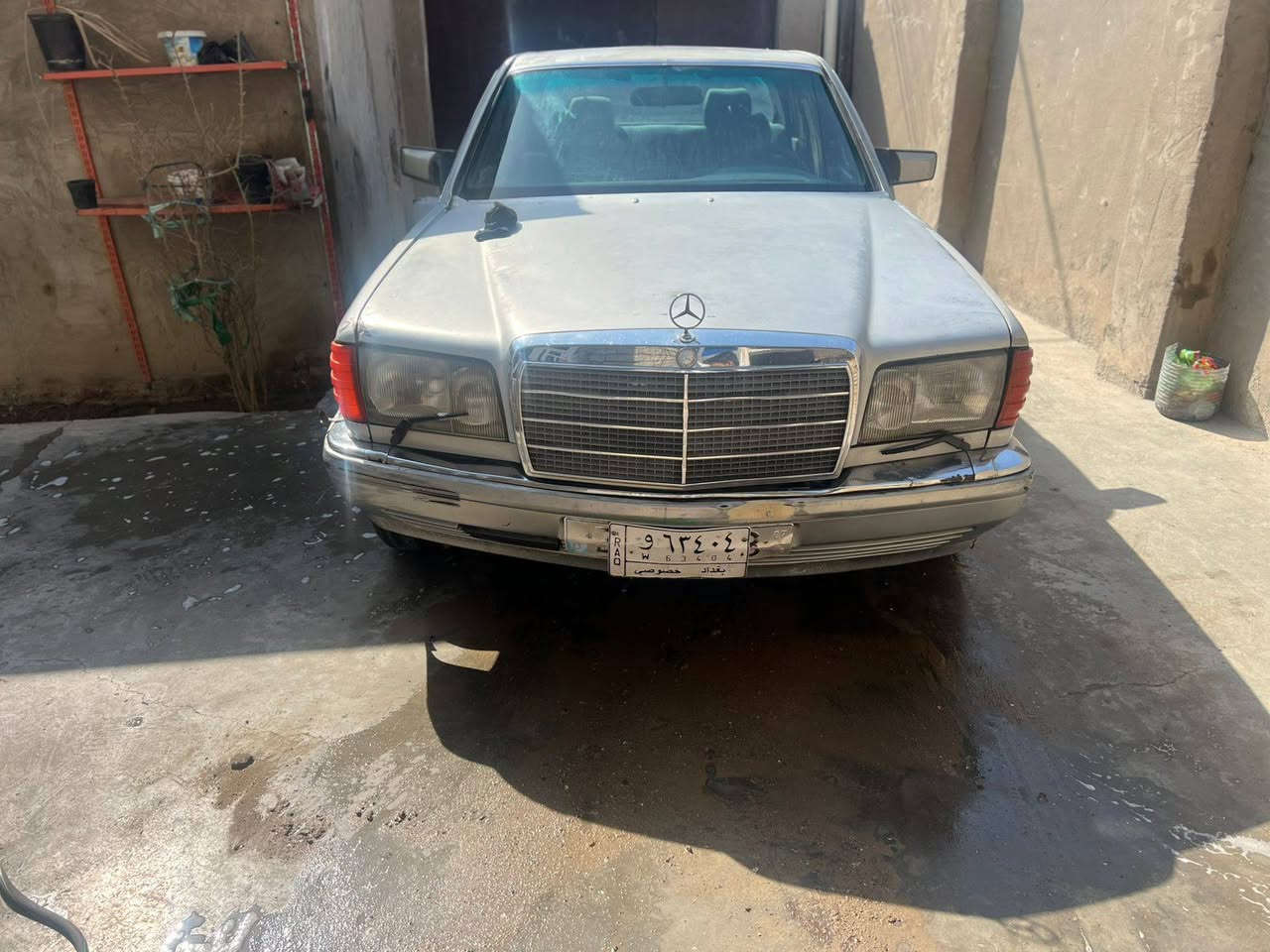 اسلام عليكم سيارة للبيع مارسدس موديل 84 جانبو رئاسي مكينة ثنين ونص بطة  كشرتة حلوة مثل ماموضح  كهربائيات شقالة  للتصال  ***********
