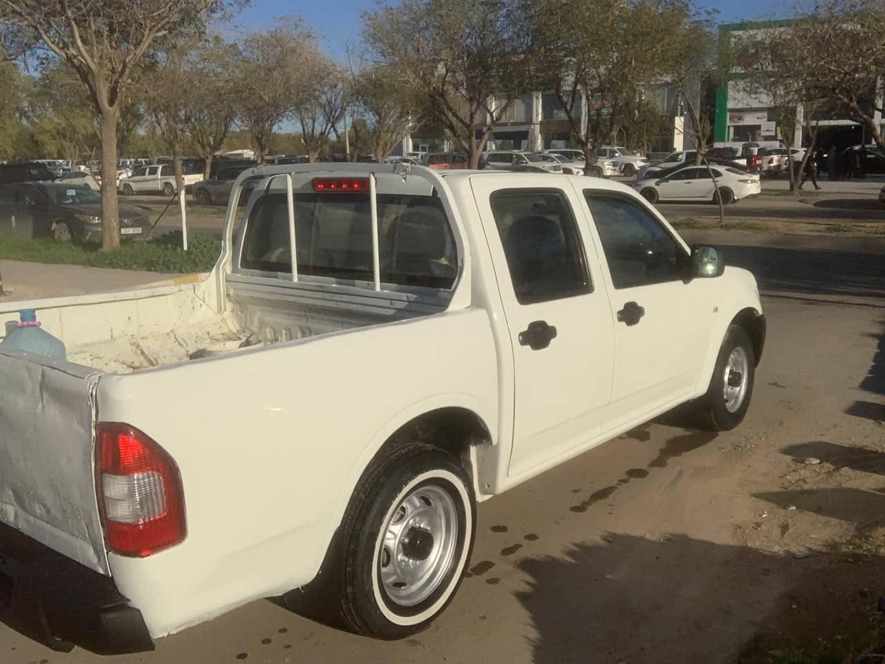 ئاسۆزی 2007 مەکینە گاز بیلاد سوپەر گیرعادي بئ مةسرةف تەقەورەقەی نیە مزایدةیة هیجي نیة ناو دەری زور تازەیە نوزلیکی وةستاوة توزیک دوکەل ئةکات بائ 47 گةلاو مةجالئ تیایة گورینەوەش اکەم بە شتیک بەدلم بیت ژ.م *********** *********** كالار, السليمانية
