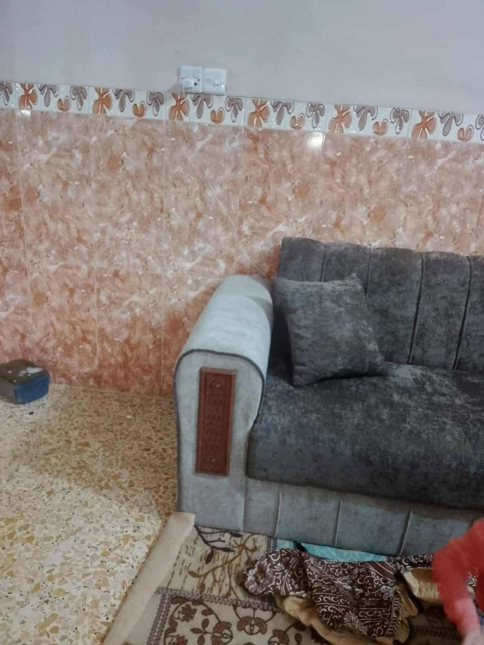 السلام عليكم تخم ديوان للبيع شغل تكمه درجه اولى السعر ٤٠٠ الف وبي مجال تخم جديد


**إذا كنت صاحب هذا الإعلان وتريد حذفه لأي سبب، رجاءا أرسل رسالة إلى الدعم الفني**