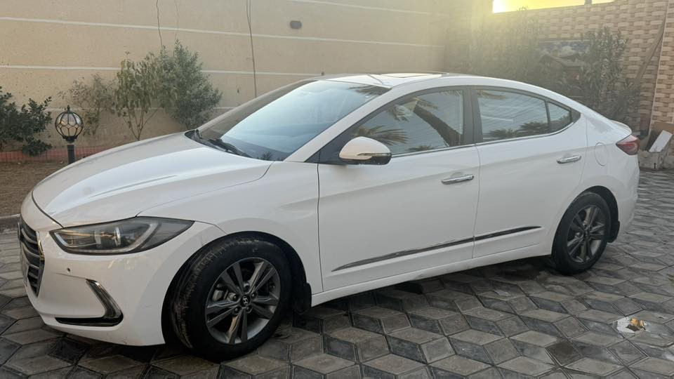 النترا 2016. شكل ال 17 خليجي بدون حادث بدون صبغ للبيع في بغداد

للاستفسار 

***********
