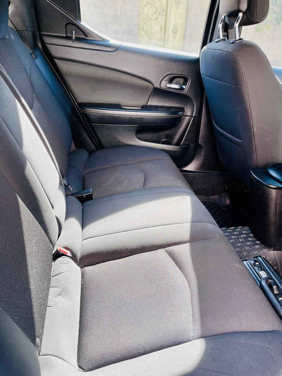 دودج افینجر 2013 ،
مکینە 24 ، فیە 4 قطعات صبغ بدون دواخل ، 
سعر 85 
***********
